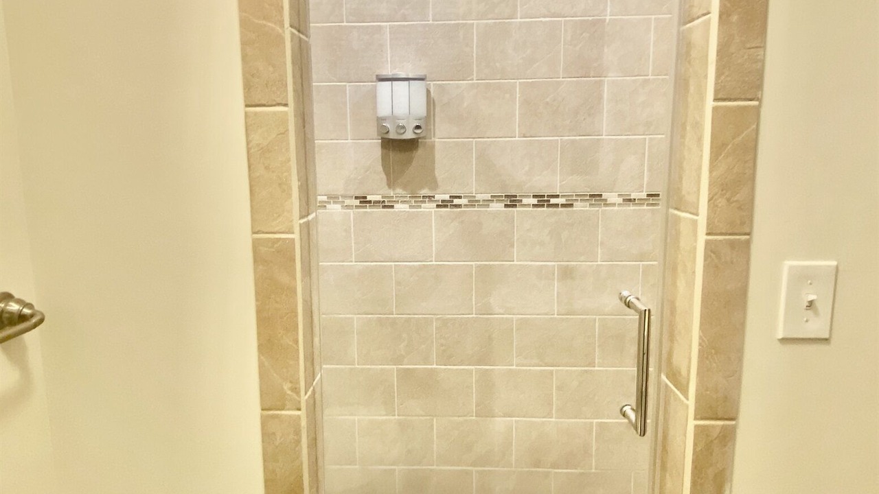 Photo of Bathroom in Woodbury