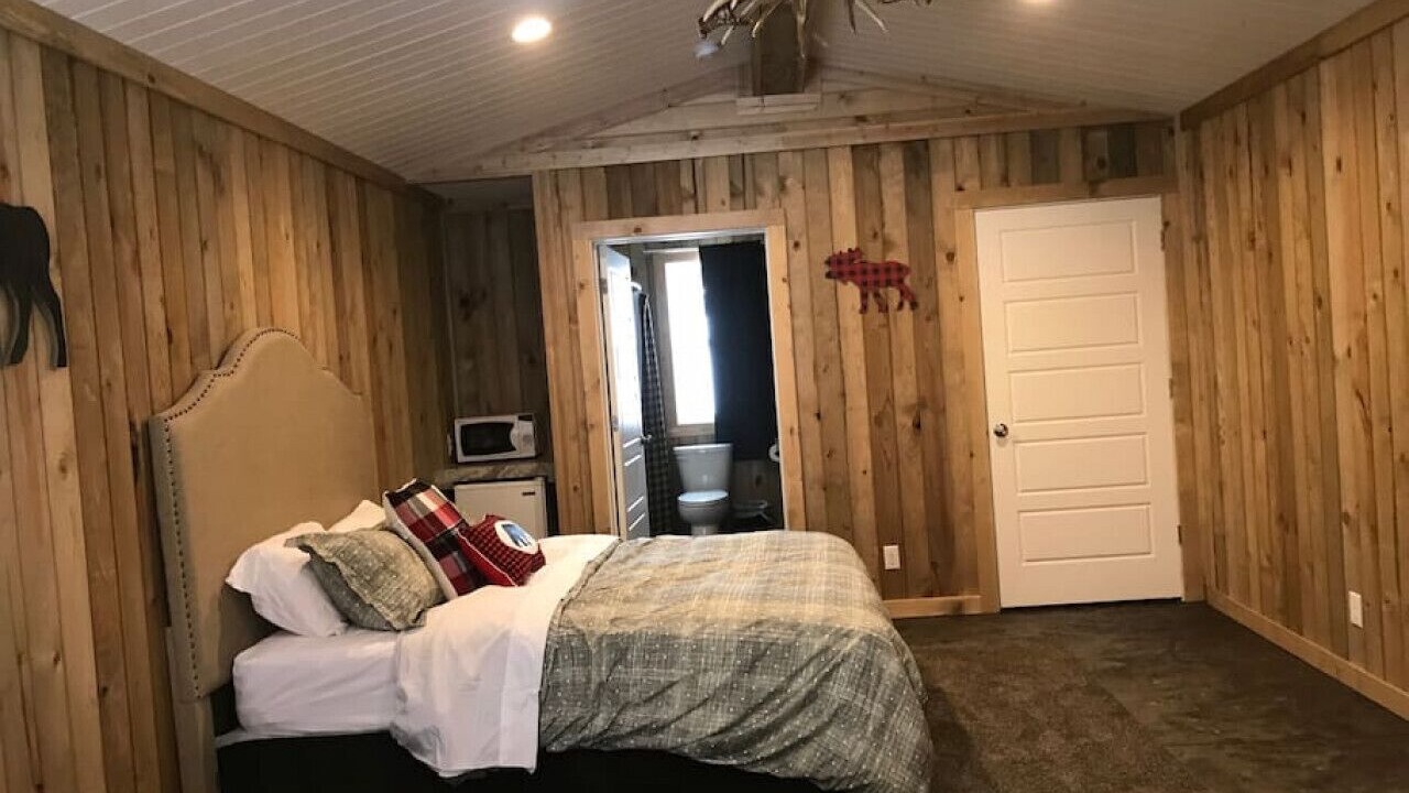 Photo of Bedroom in Island Park