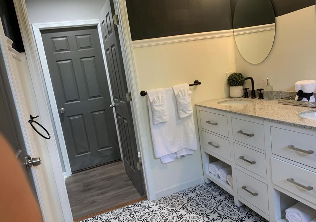 Photo of Bathroom in College Park