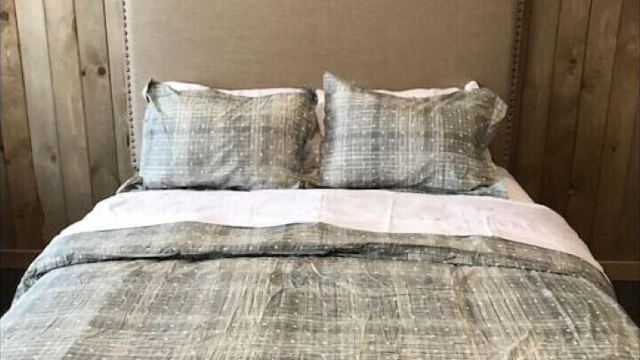 Photo of Bedroom in Island Park