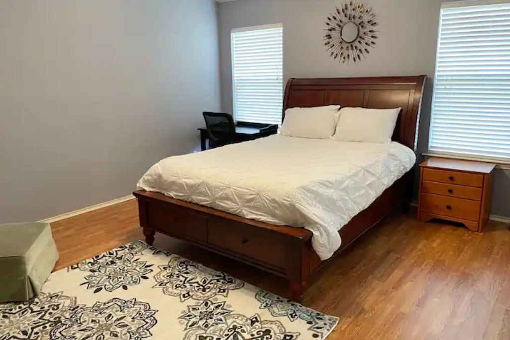Photo of Bedroom in Willow Run
