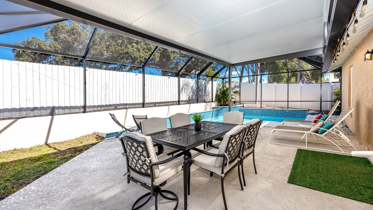 Photo of Outdoor in Barrington Oaks West