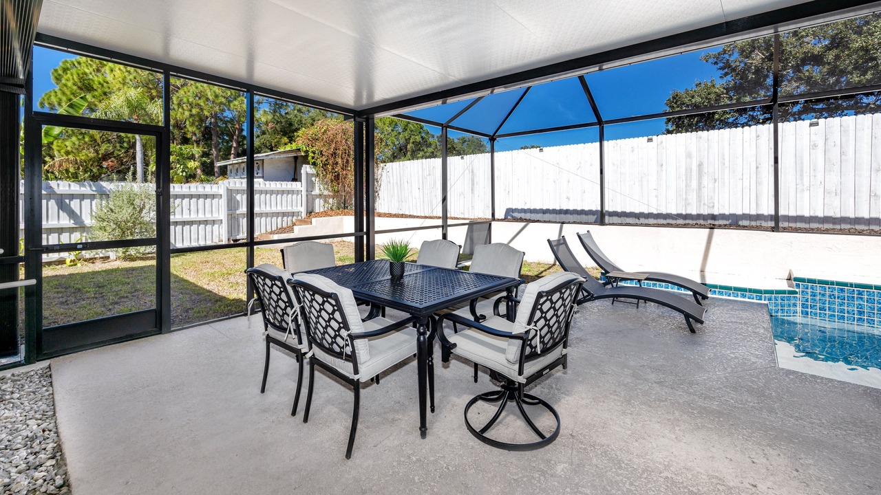 Photo of Outdoor in Barrington Oaks West