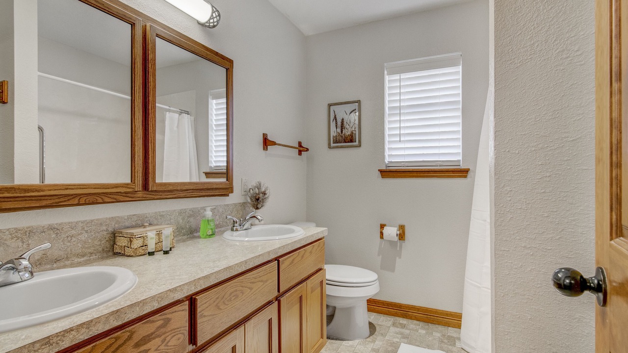 Photo of Bathroom in Voth