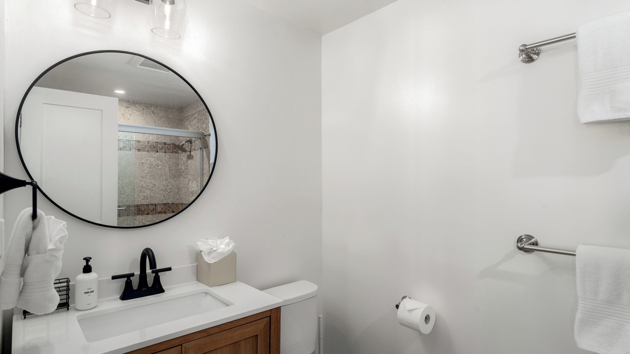 Photo of Bathroom in South Mission Beach