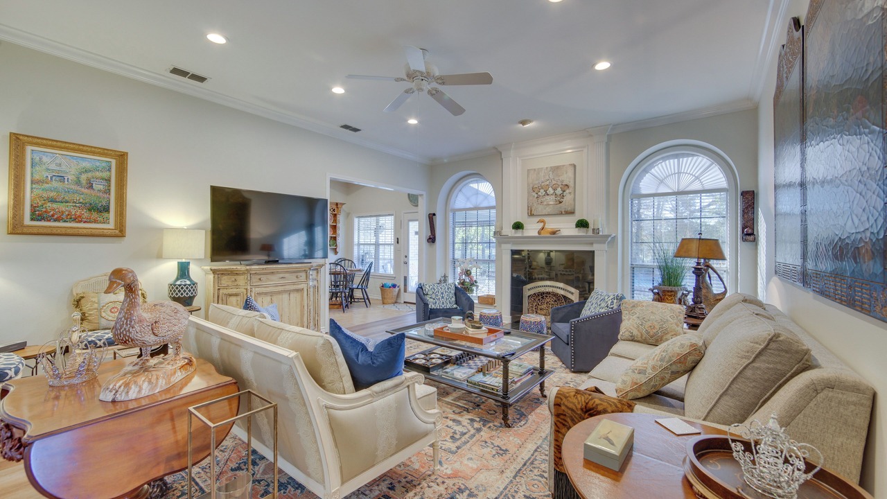 Photo of Livingroom in Bullard
