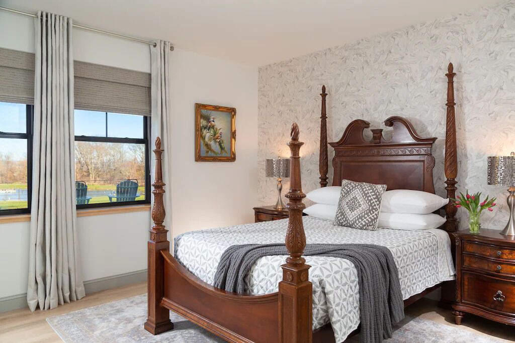 Photo of Others in Ithaca