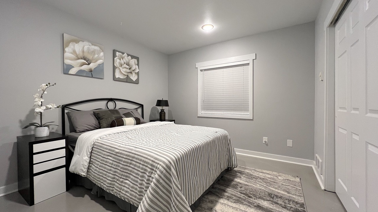 Photo of Bedroom in Everett