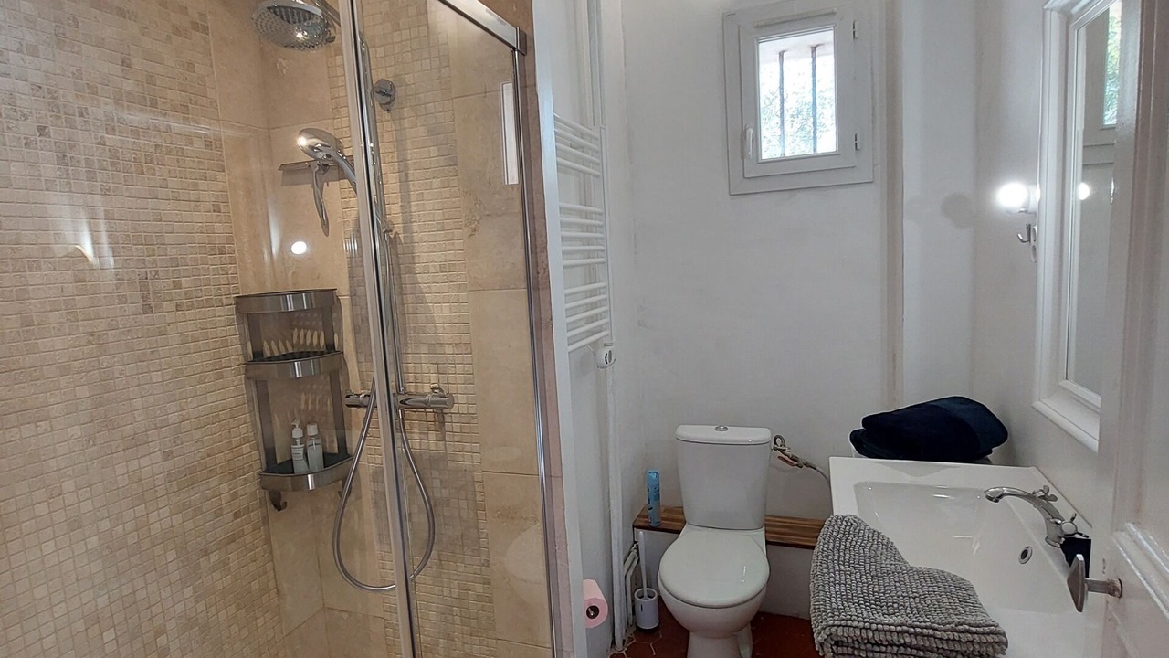 Photo of Bathroom in Gardanne