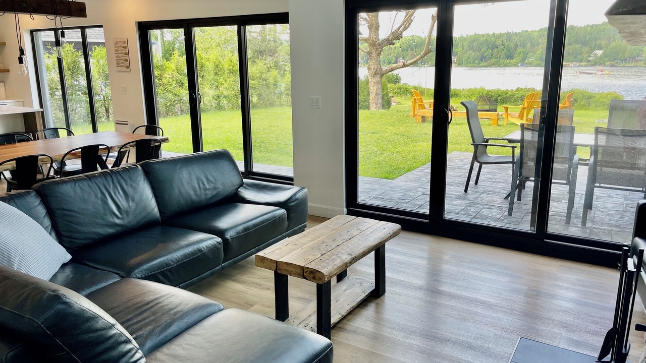 Photo of Livingroom in Lac-Etchemin