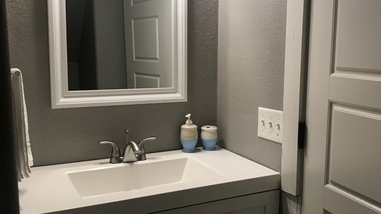 Photo of Bathroom in Fort Smith