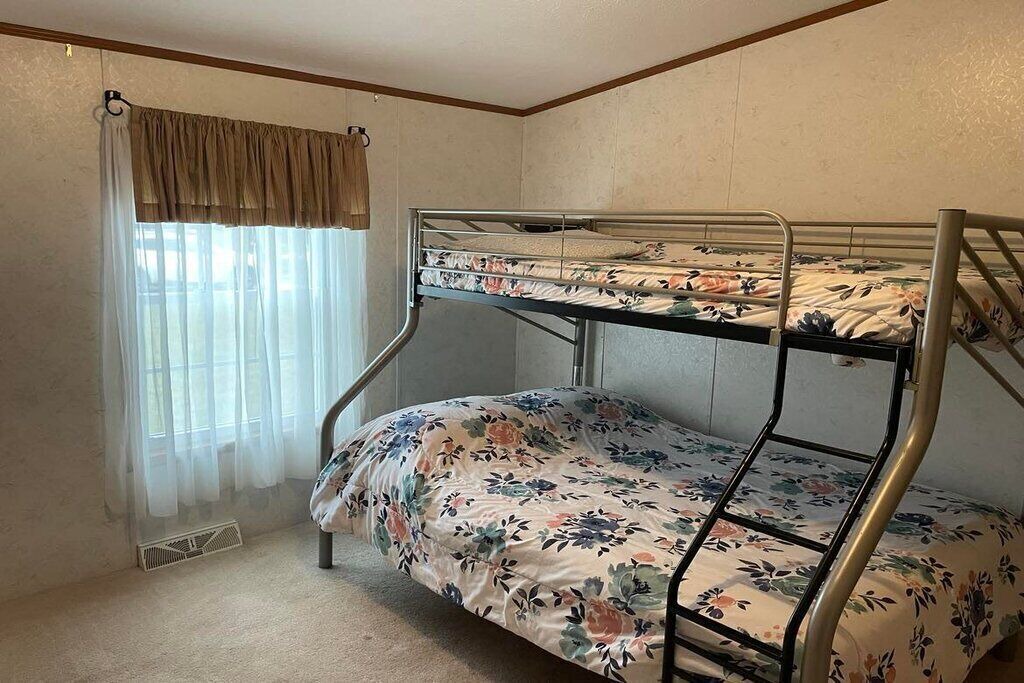 Photo of Bedroom in Town of Sempronius