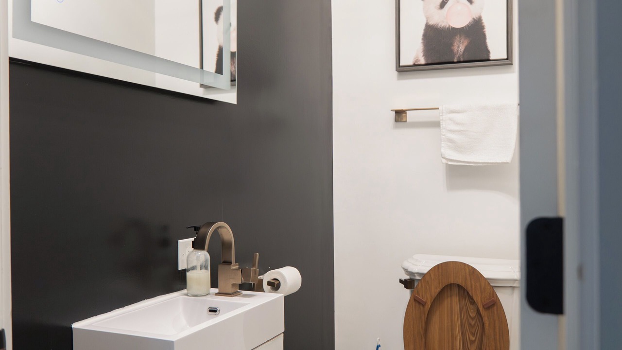 Photo of Bathroom in Skokie