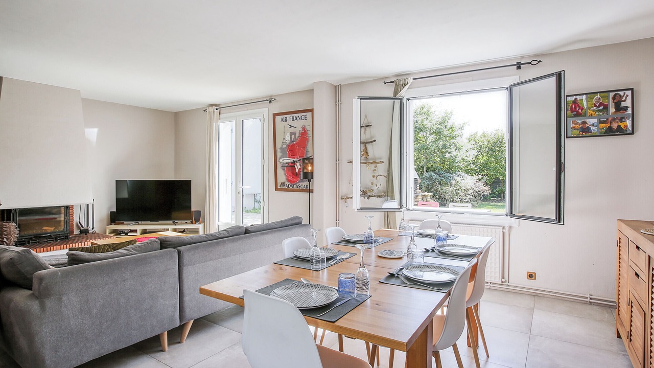 Photo of Others in Beaucouze