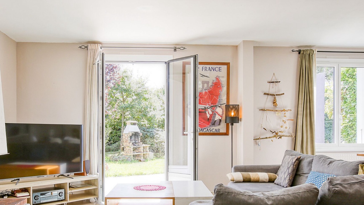 Photo of Livingroom in Beaucouze