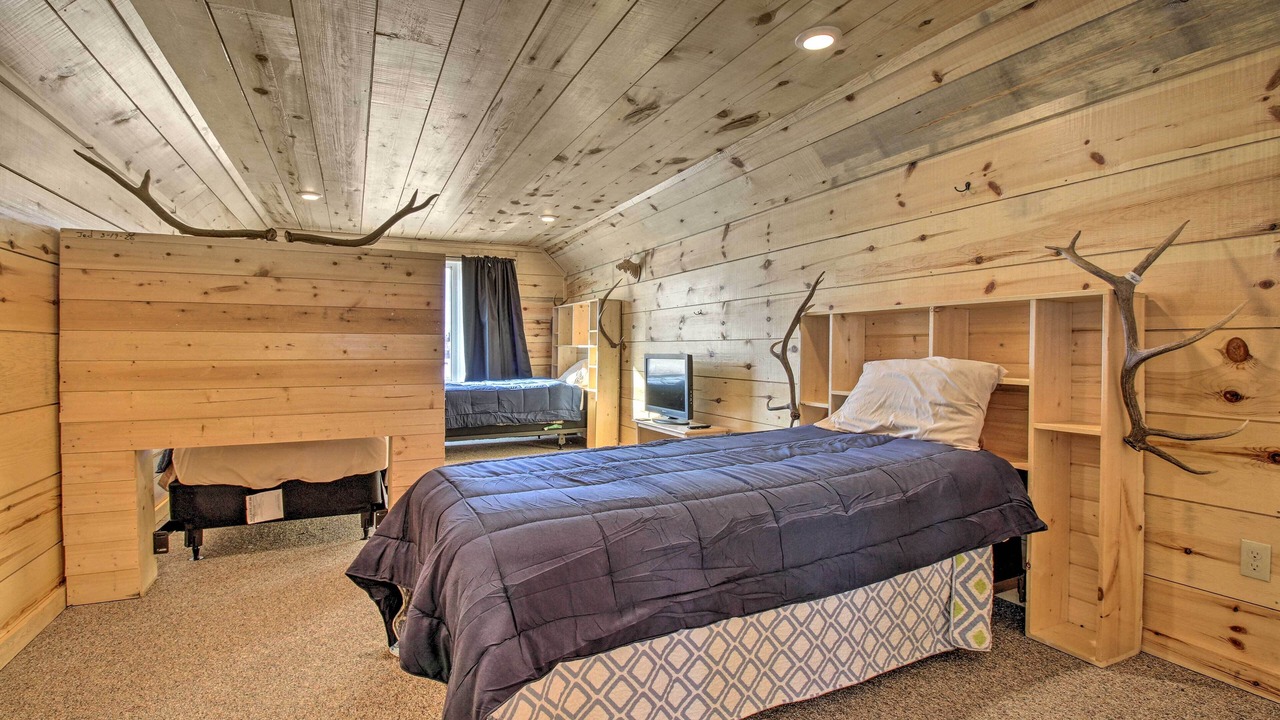 Photo of Others in White Sulphur Springs