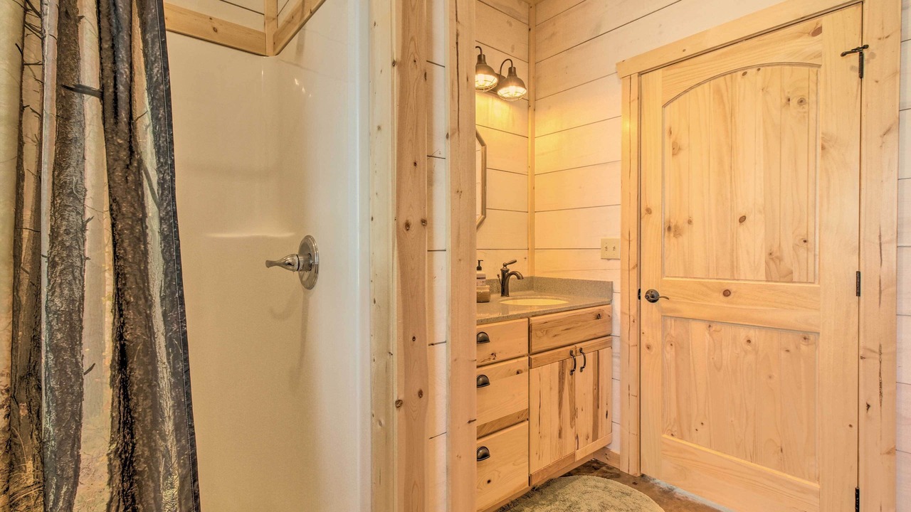 Photo of Bathroom in White Sulphur Springs