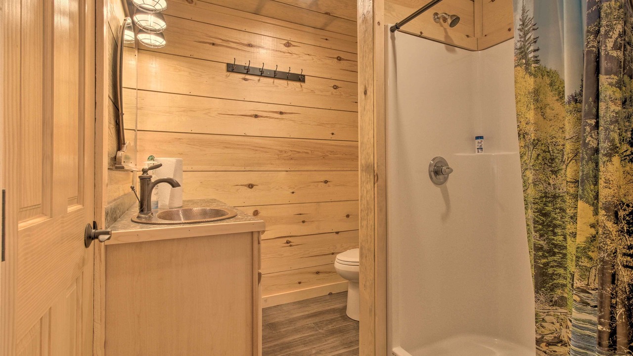 Photo of Bathroom in White Sulphur Springs