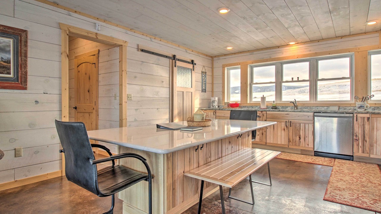 Photo of Others in White Sulphur Springs