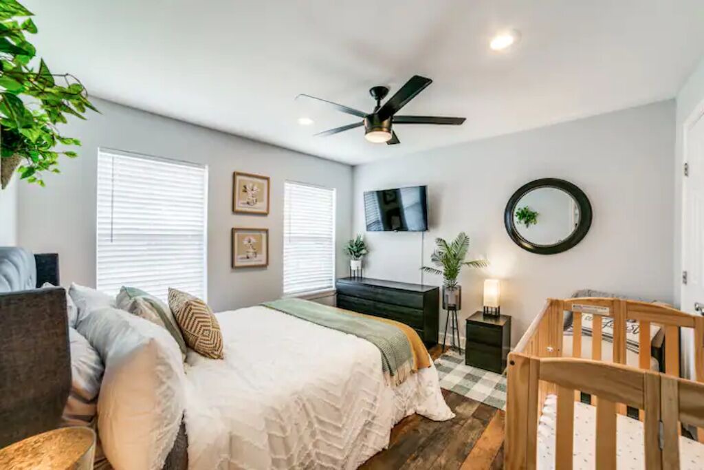 Photo of Bedroom in Nevada Street