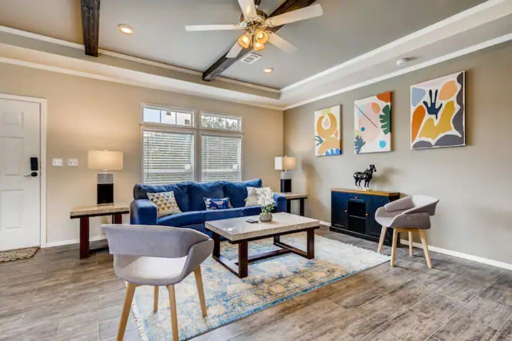 Photo of Livingroom in Dripping Springs