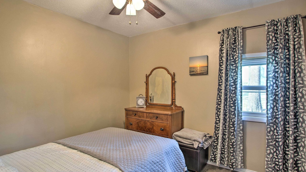 Photo of Bedroom in Kingston