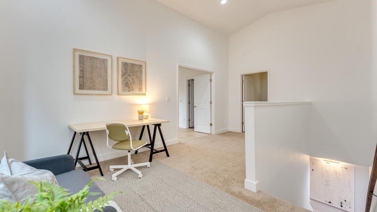 Photo of Others in Hazel Dell