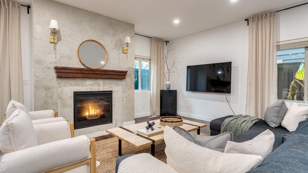 Photo of Livingroom in Hazel Dell