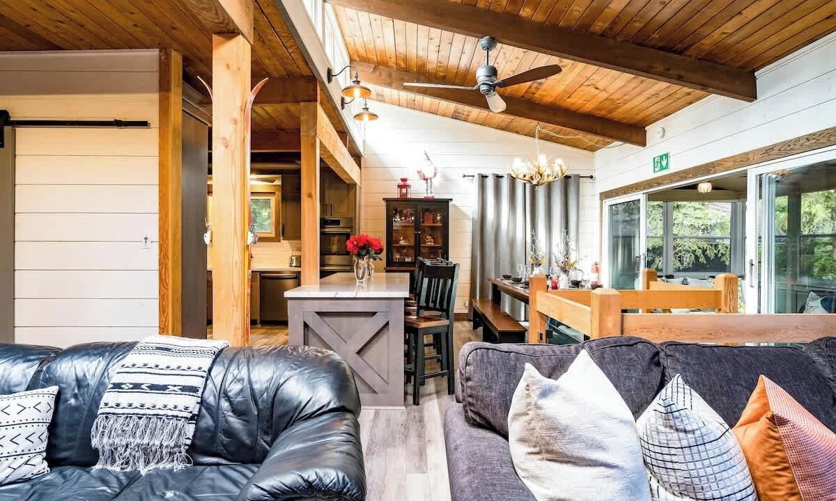 Photo of Livingroom in The Blue Mountains