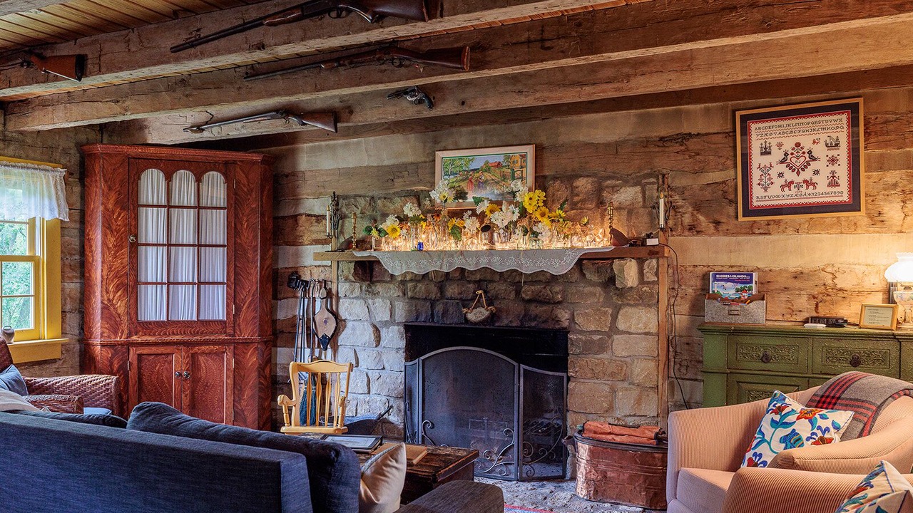 Photo of Livingroom in South Charleston