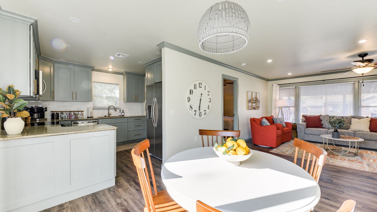 Photo of Livingroom in Central Oklahoma City