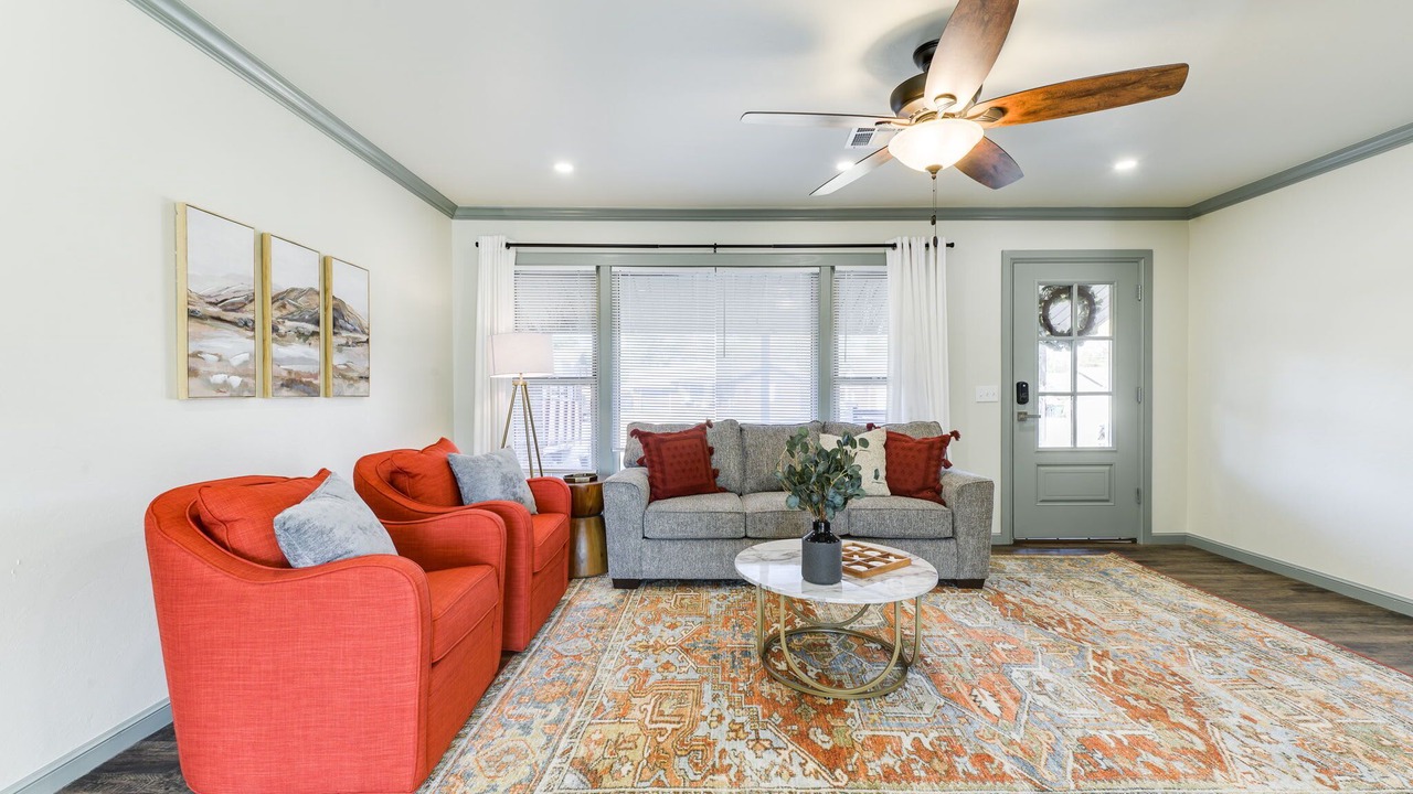 Photo of Livingroom in Central Oklahoma City