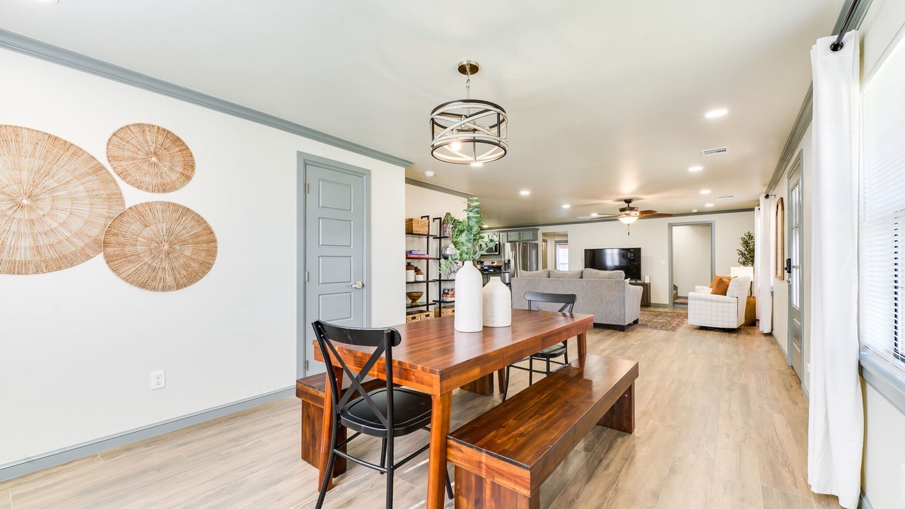Photo of Livingroom in Edmond