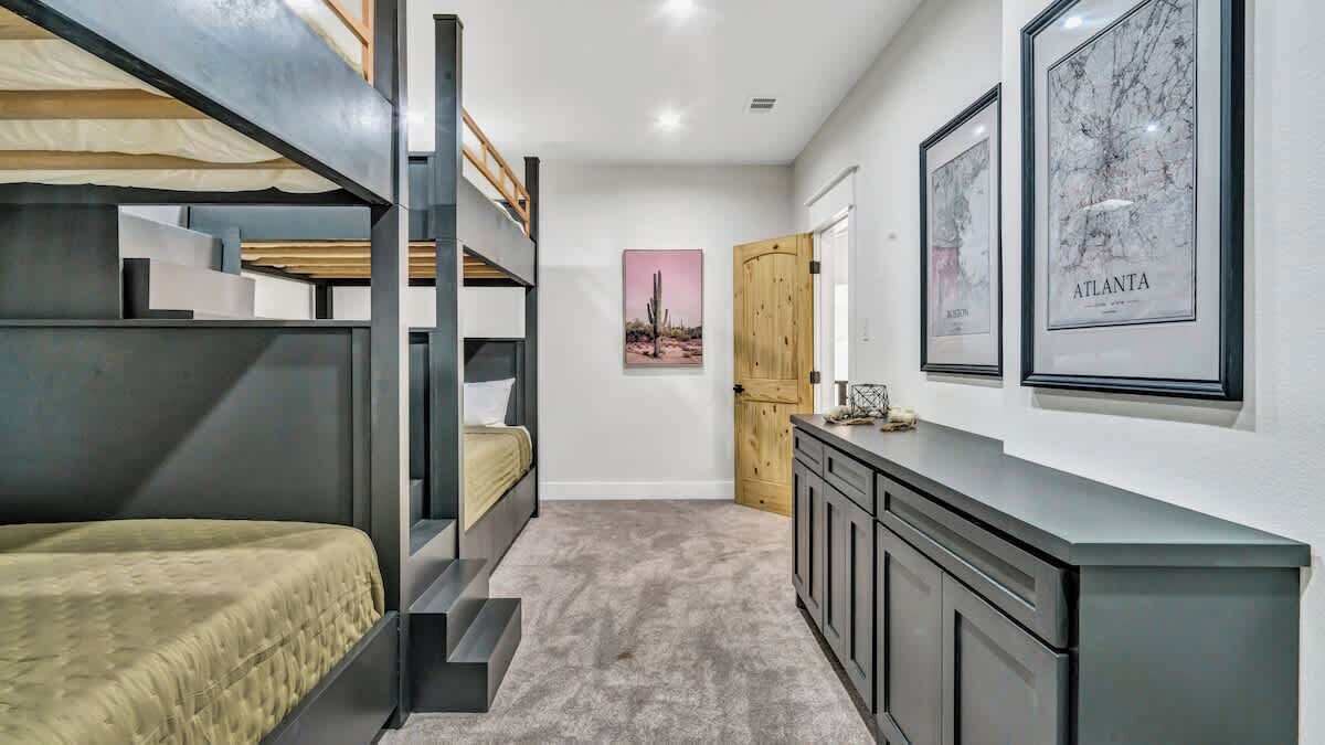 Photo of Bedroom in Central Arlington