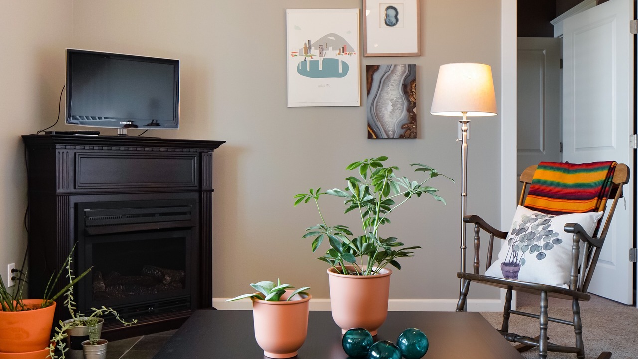 Photo of Others in Happy Valley