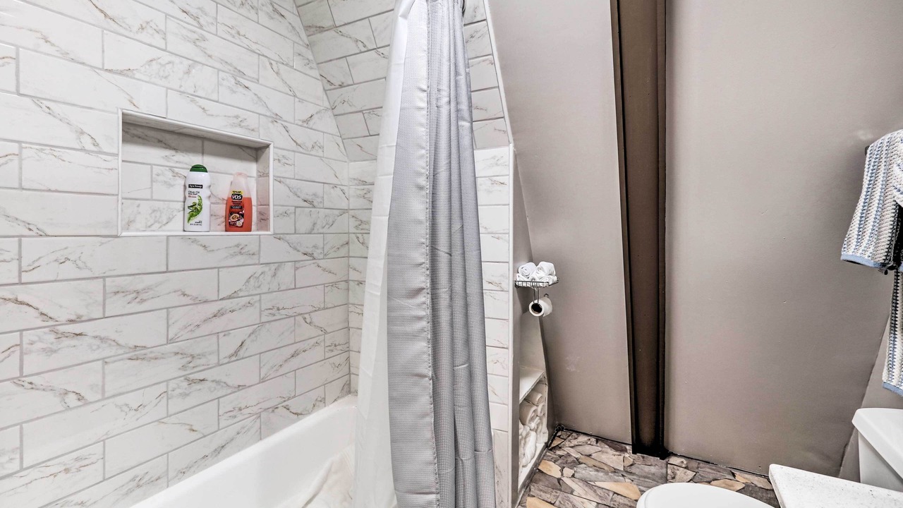 Photo of Bathroom in Mount Sterling