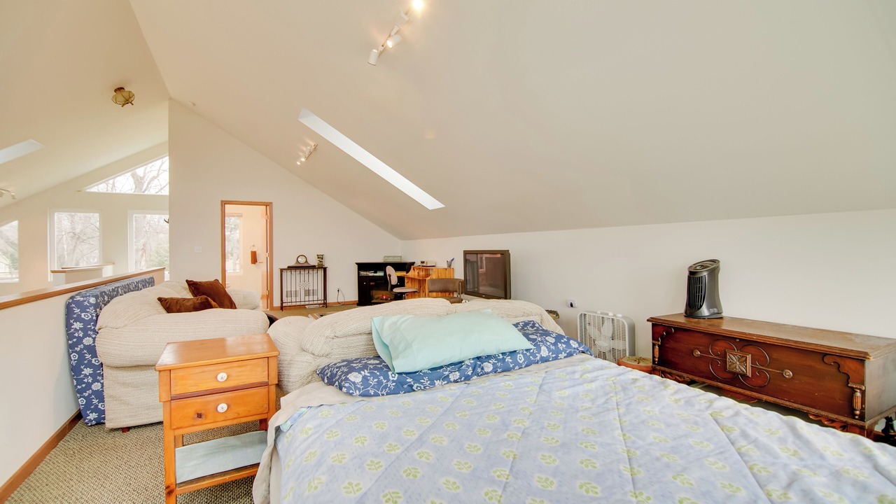 Photo of Bedroom in Twin Lakes