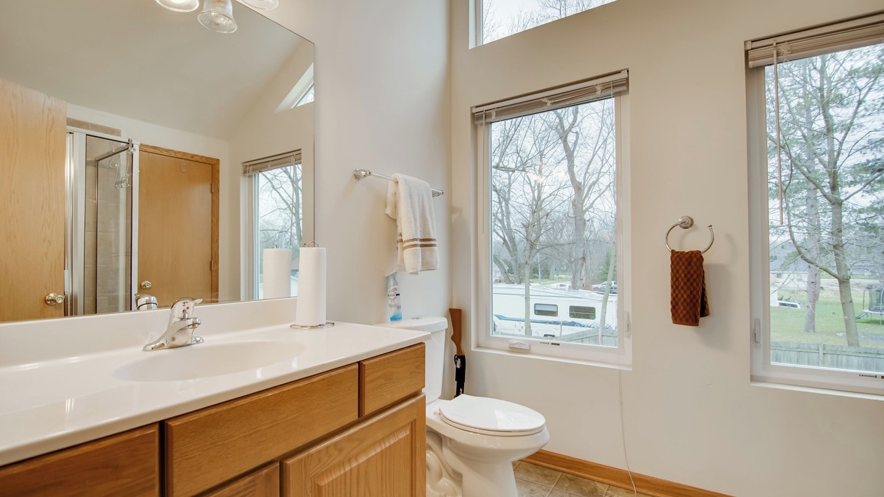 Photo of Bathroom in Twin Lakes