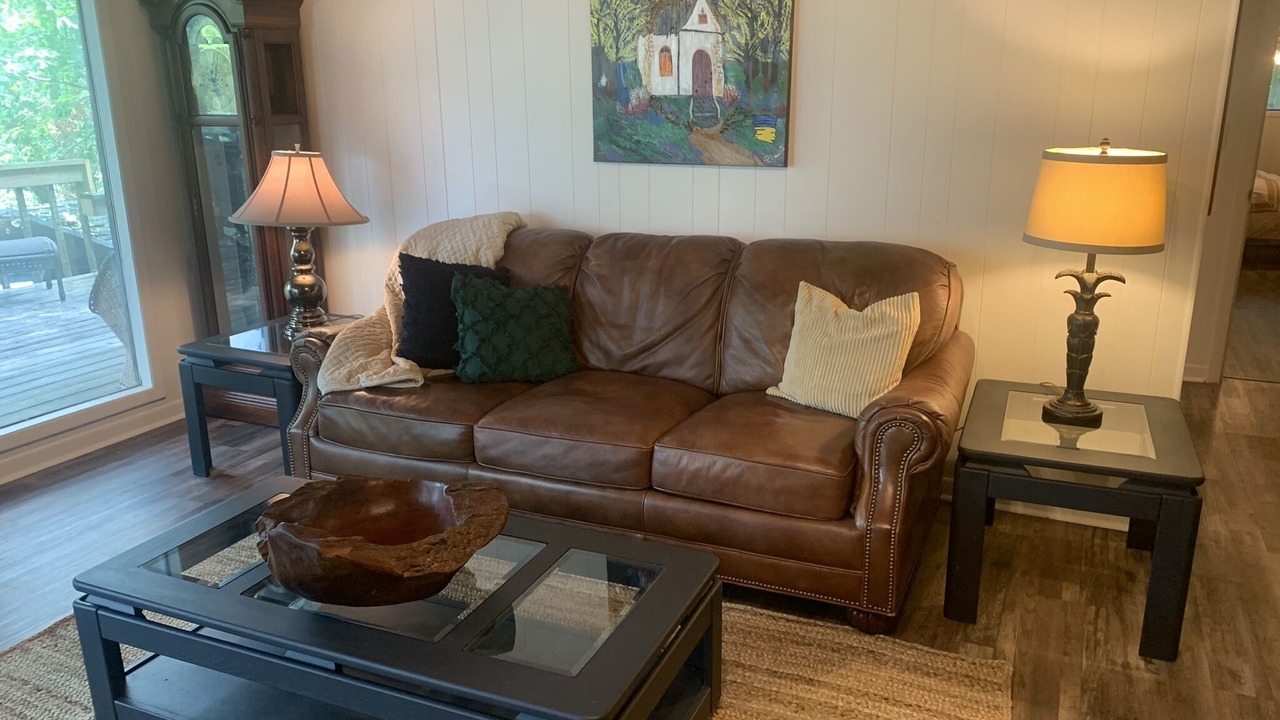 Photo of Livingroom in Chattanooga