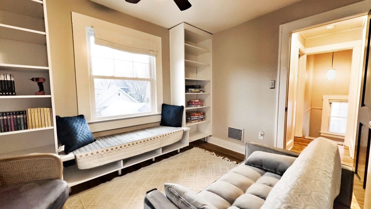 Photo of Livingroom in Southside