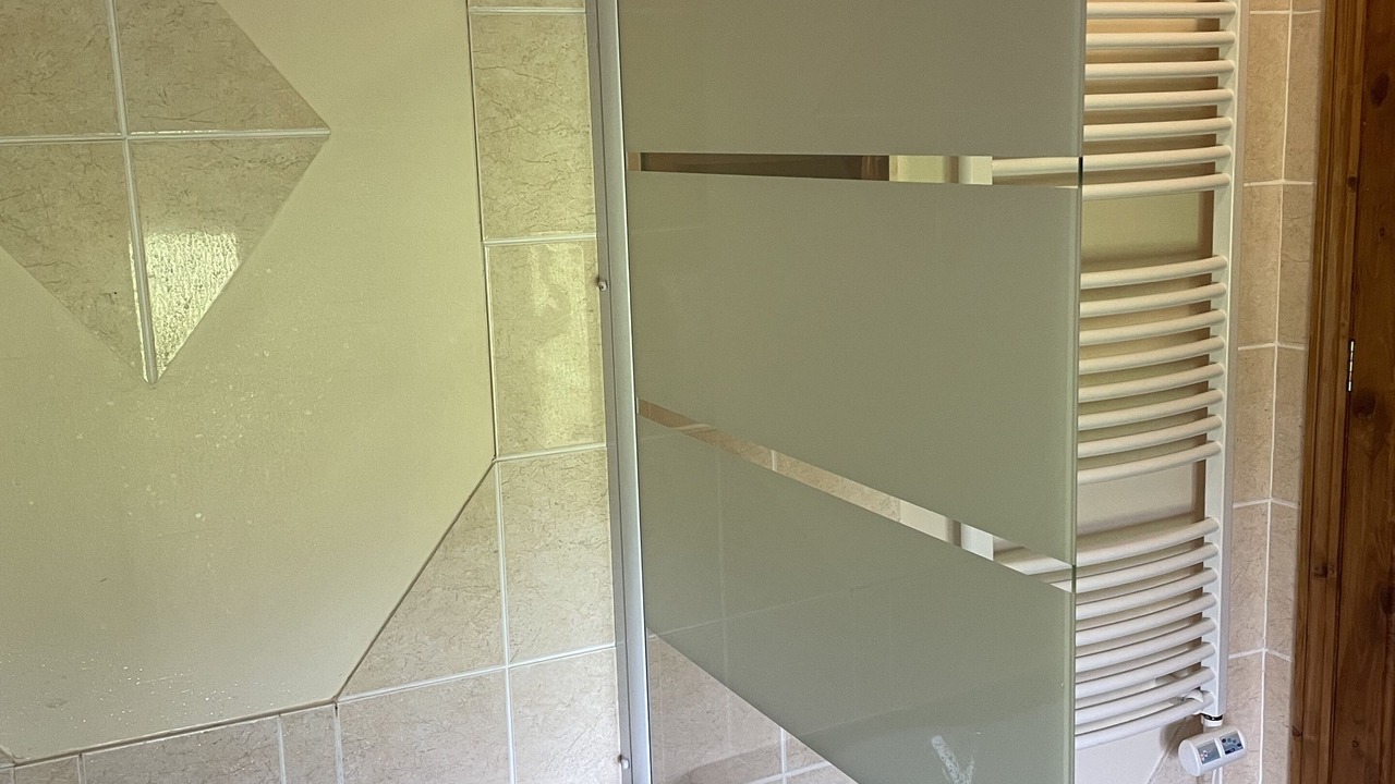 Photo of Bathroom in Chalandrey