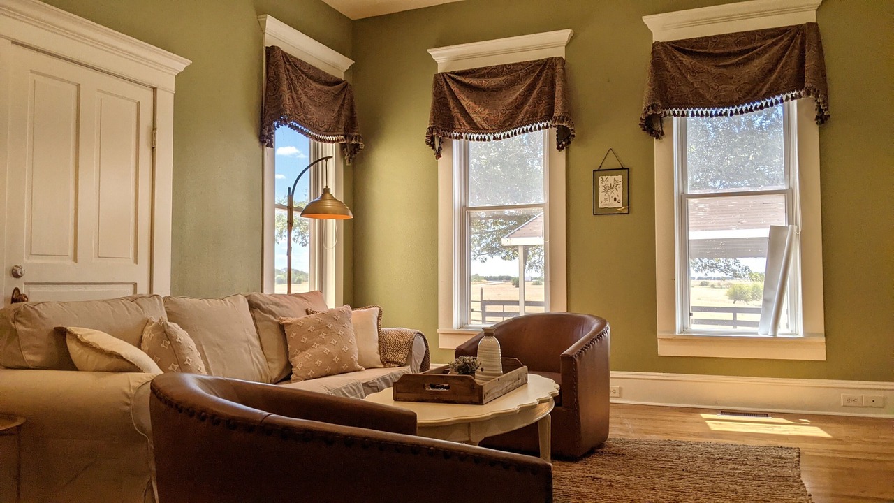 Photo of Bedroom in Moody