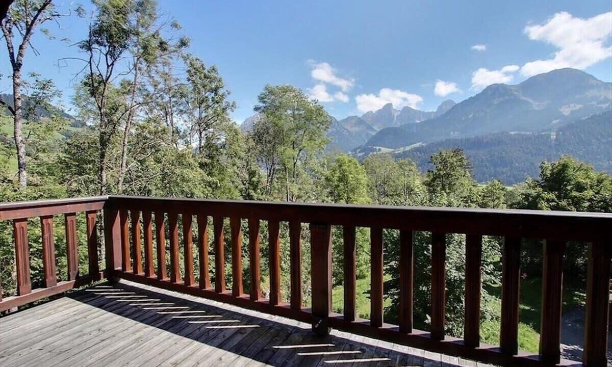 Photo of Patio Balcony in Chateau-d'Oex