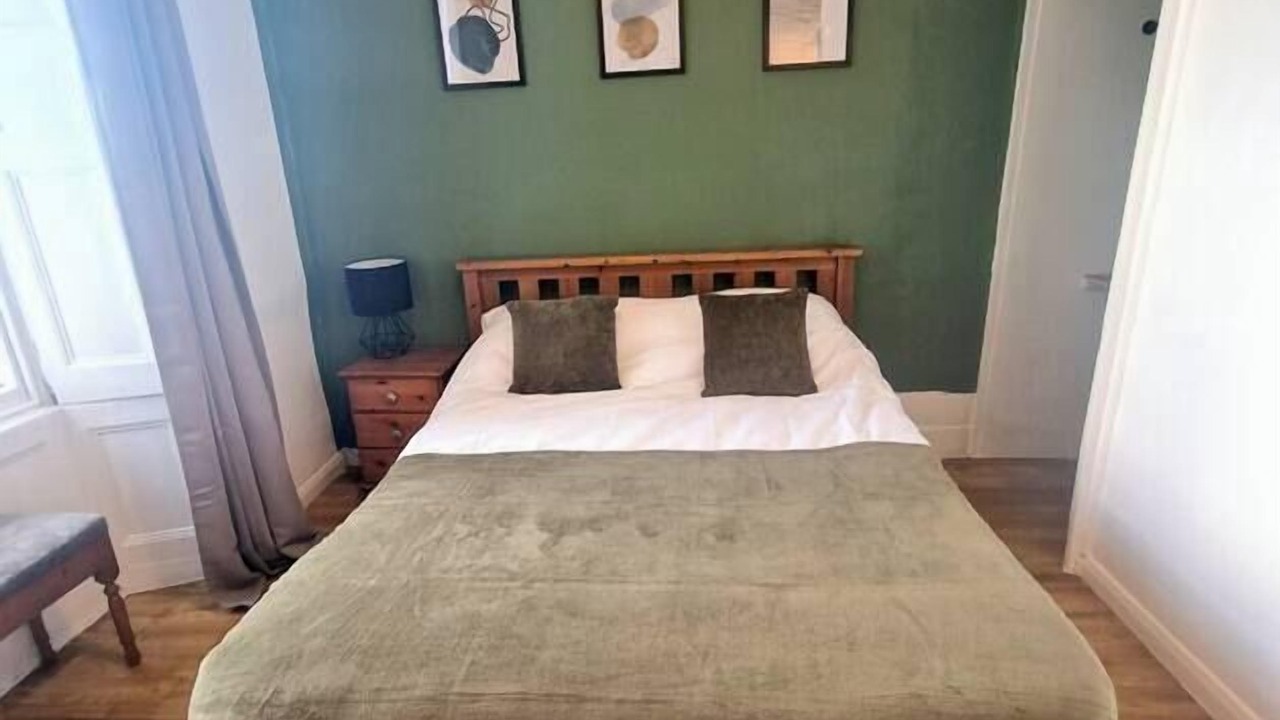 Photo of Bedroom in Exeter