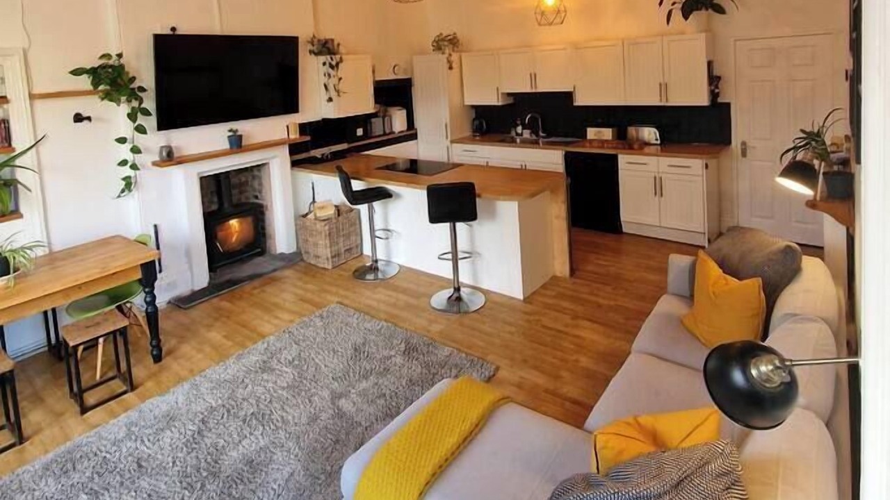 Photo of Livingroom in Exeter