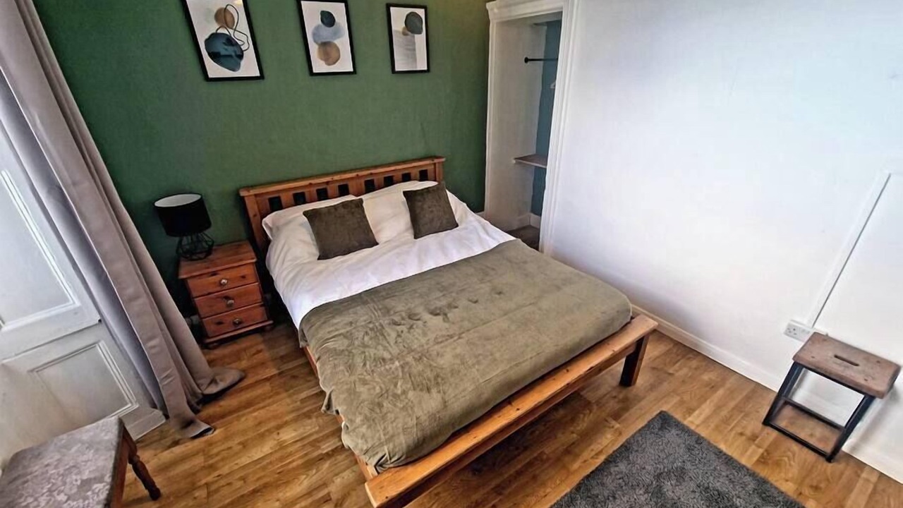 Photo of Bedroom in Exeter
