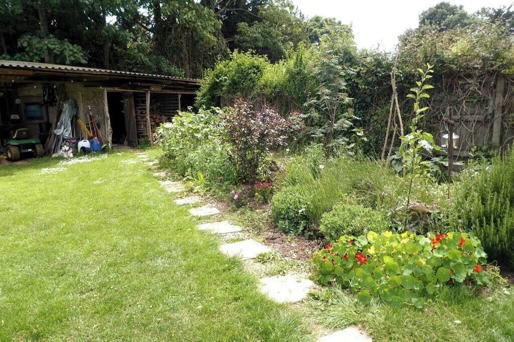 Photo of Outdoor in Exeter