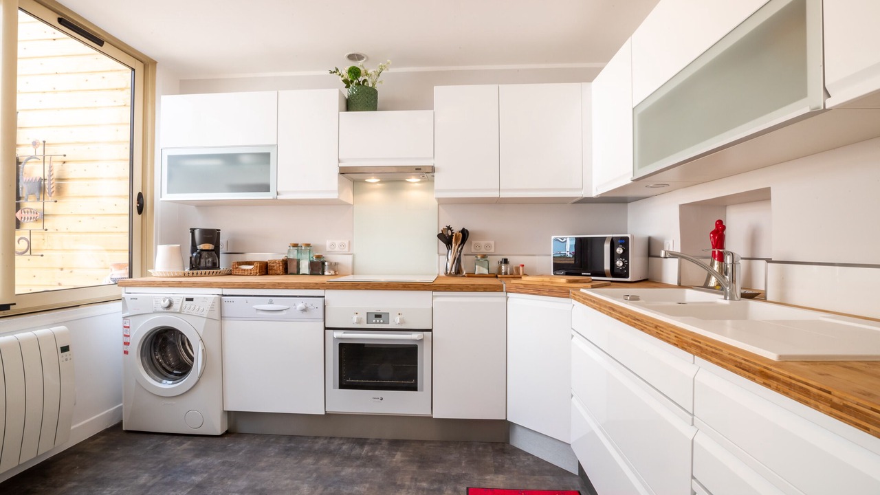 Photo of Kitchen in Beaune City Centre