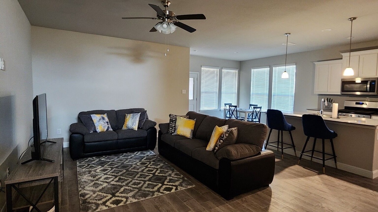 Photo of Livingroom in Glenn Heights