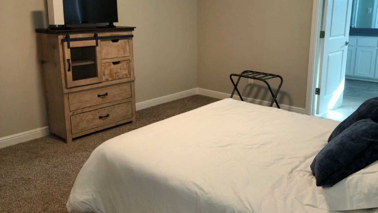 Photo of Bedroom in Glenn Heights